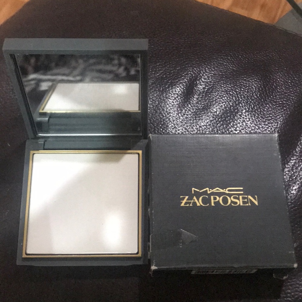 MAC Translucent Powder